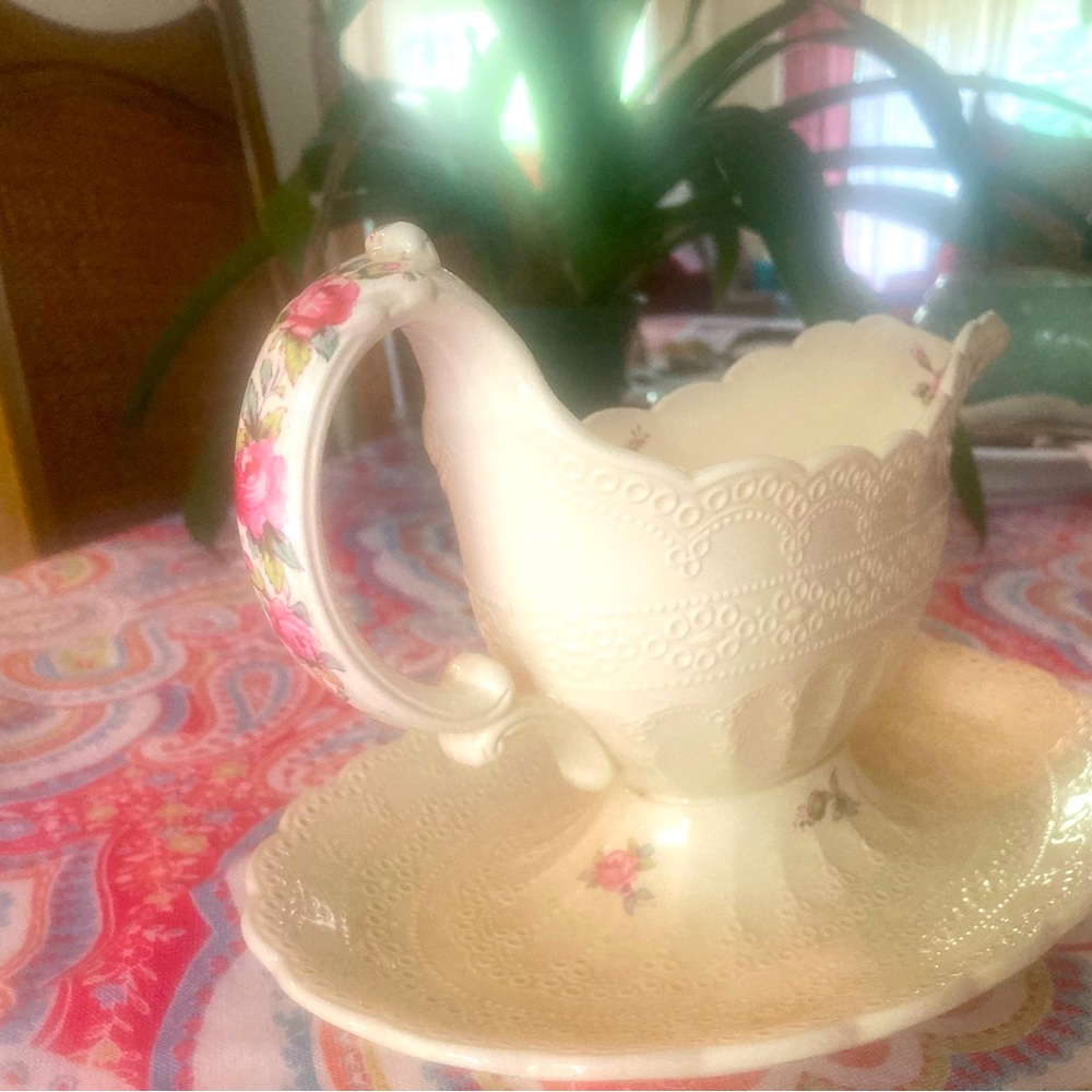 Vtg Spode Copeland Billingsley Rose gravy boat w/attached underplate